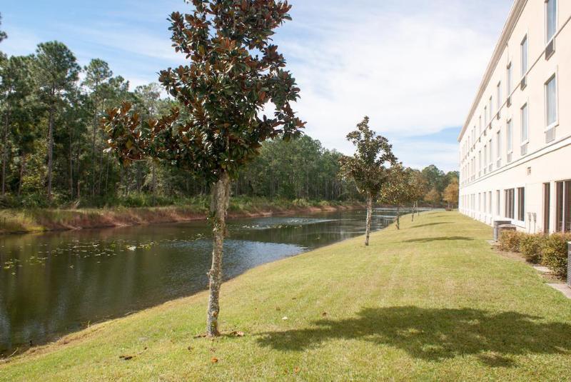 Holiday Inn Express & Suites. By Ihg Fleming Island Eksteriør bilde